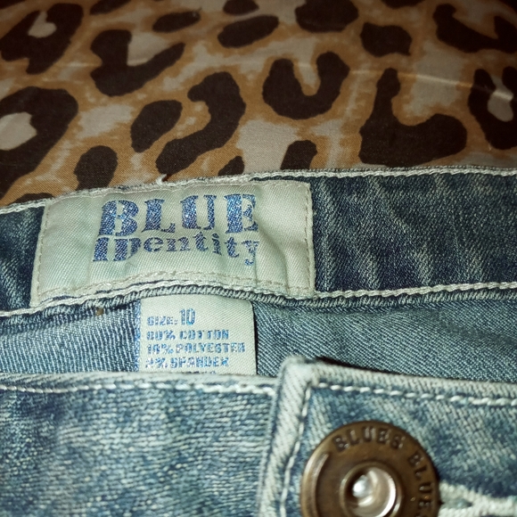 WOMENS. Short jeans BLUE IDentity sz10 - Picture 4 of 6